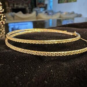 Elegant Gold Hoop Earrings